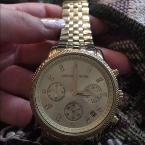 Gold Michael kors watch..